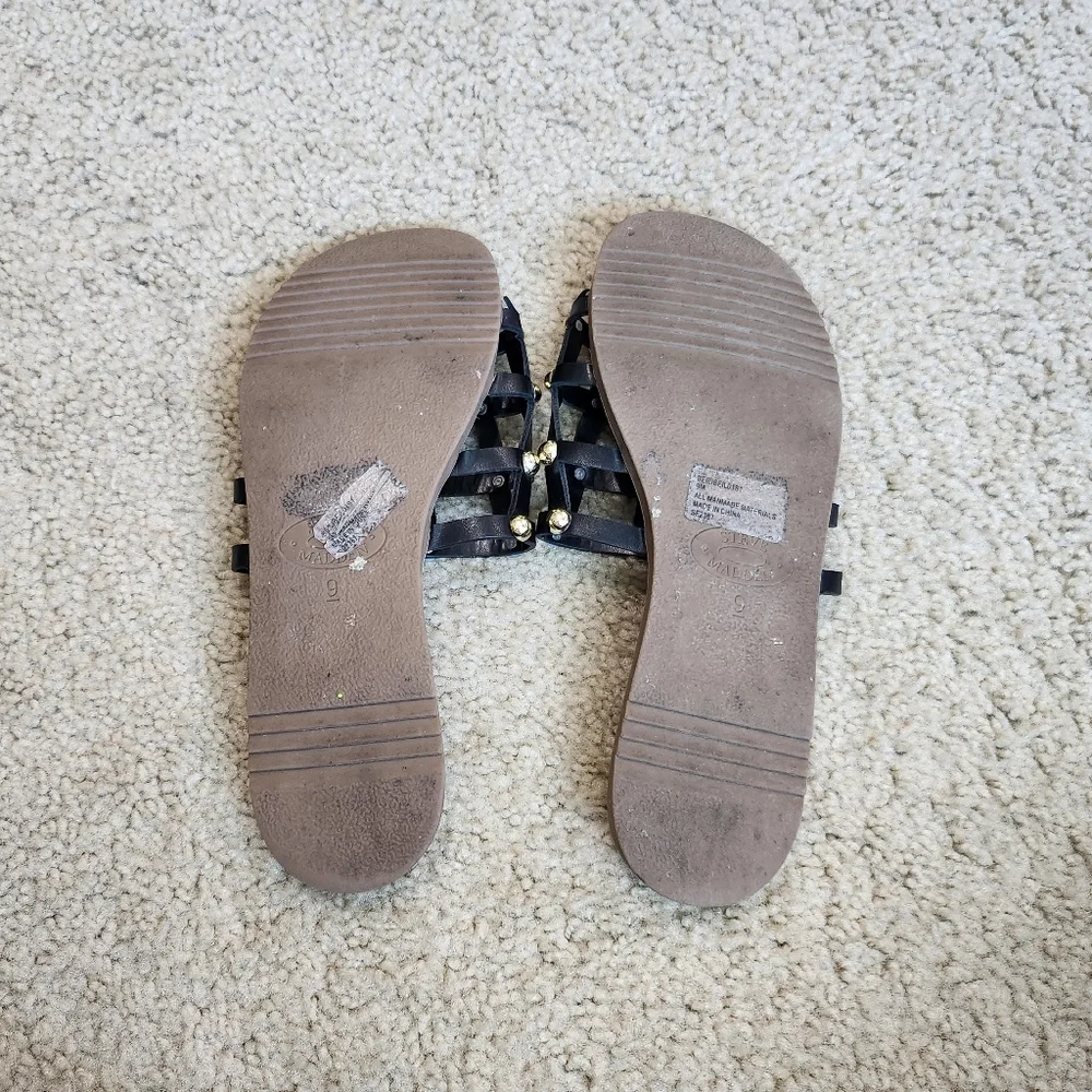Steve Madden Brown Slide Sandals Black Gold Spheres Straps Size 9 + FREE BAG - Picture 2 of 10